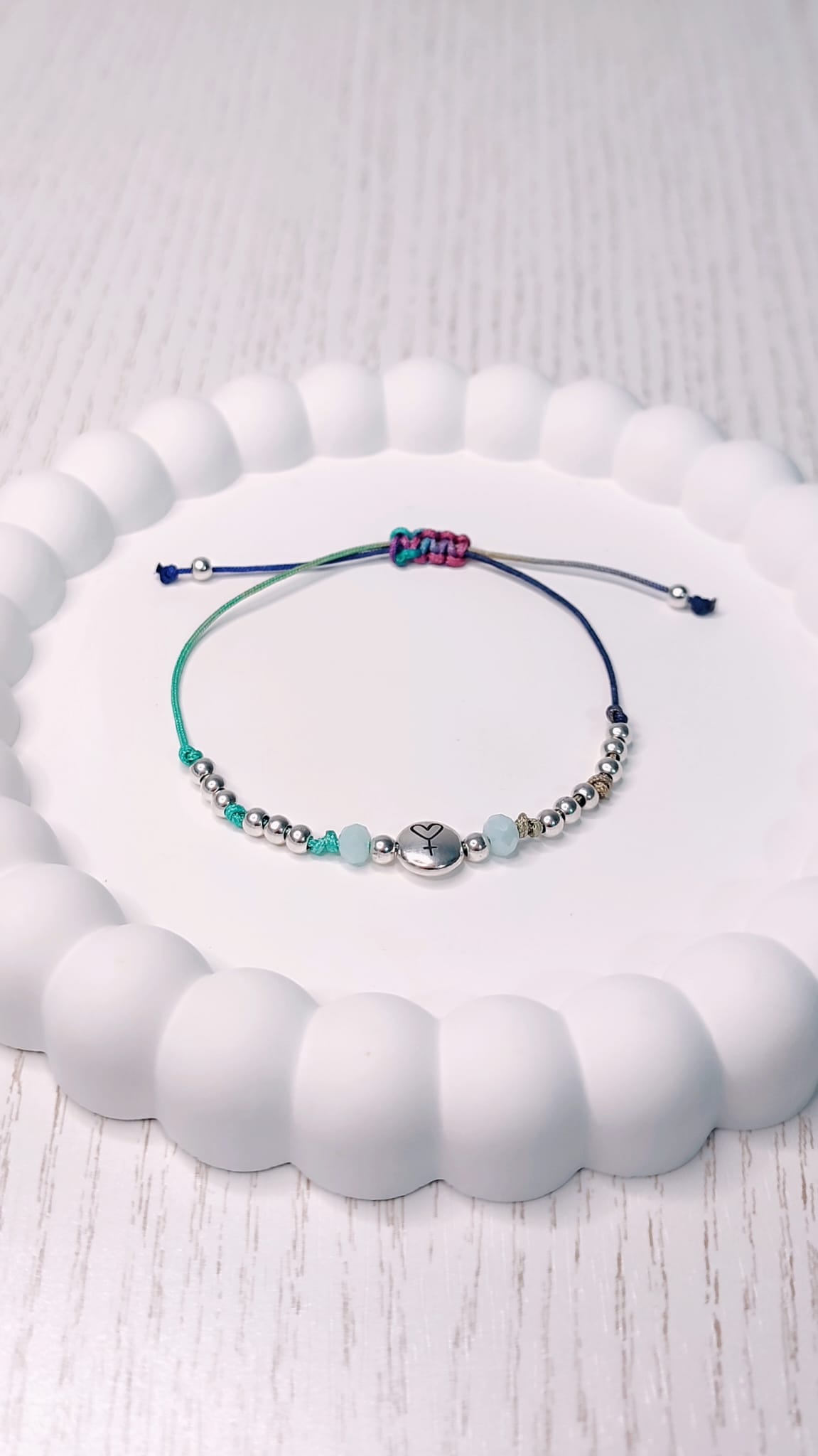 Pulsera hilo Iris Corazón