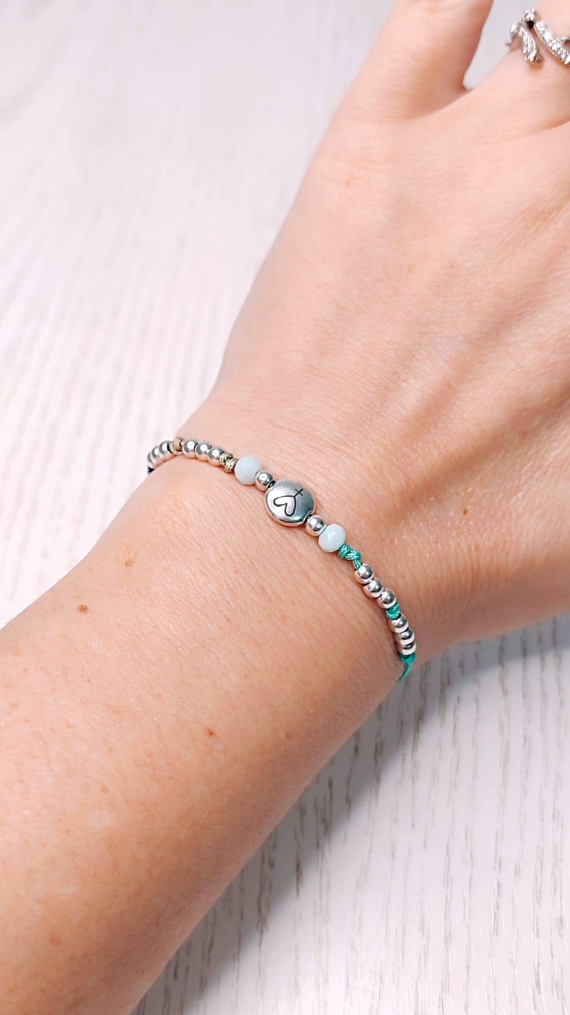 Pulsera hilo Iris Corazón