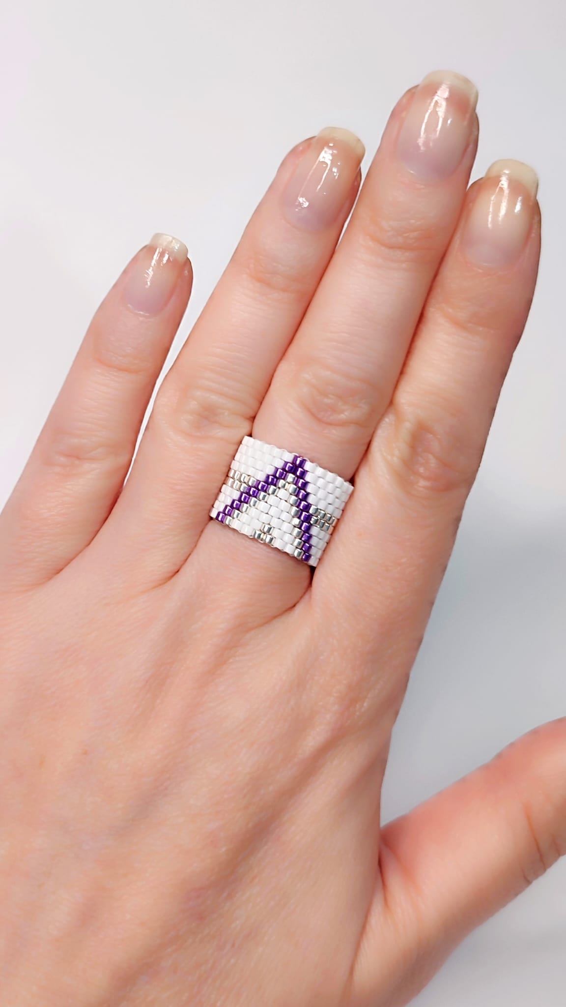 Anillo Miyuki Violeta