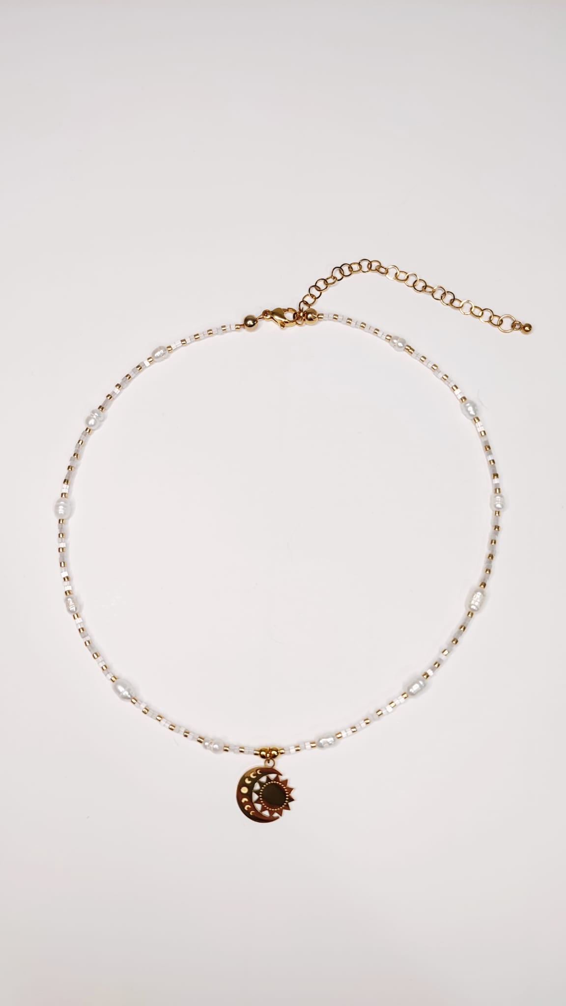Collar de Perlas Luna oro